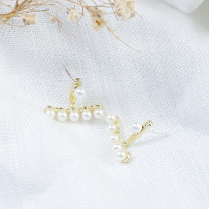 Bridal-Pearl-Sterling-Silver-Stud-Earrings- (3)