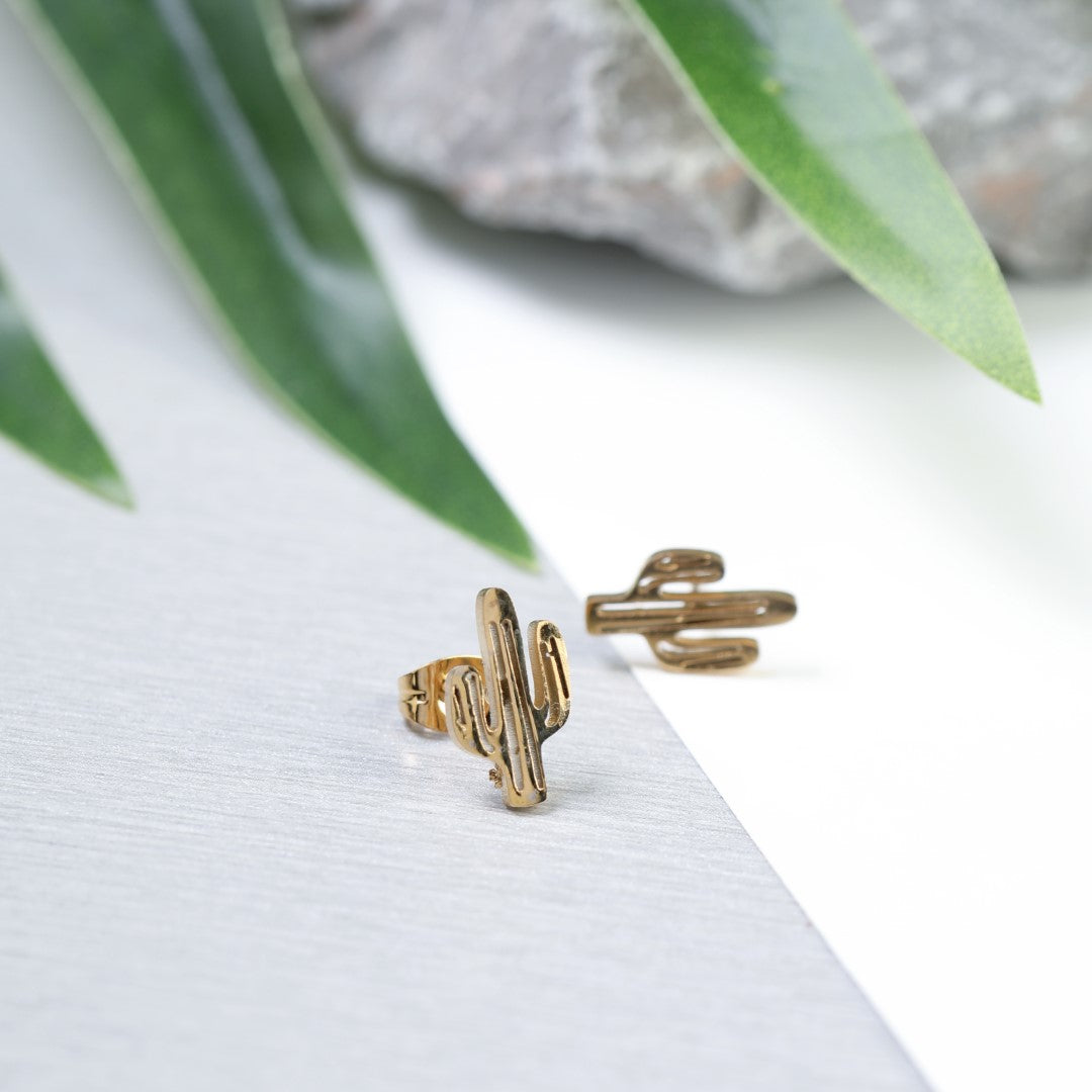 Cactus-Shaped-Stainless-Steel-Stud-Earrings- (2)