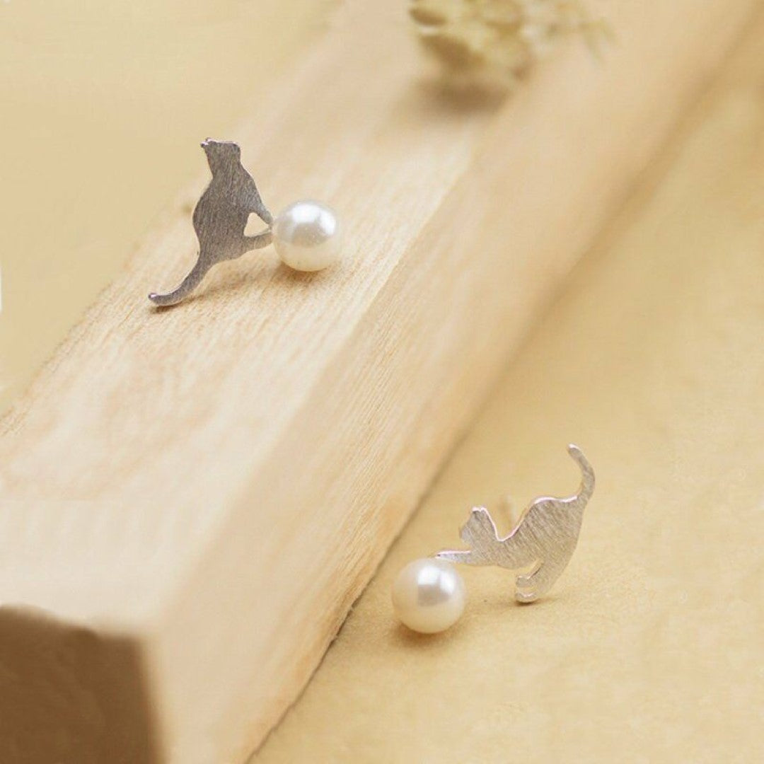 Cat-Shaped-Sterling-Silver-Stud-Earrings- (24)