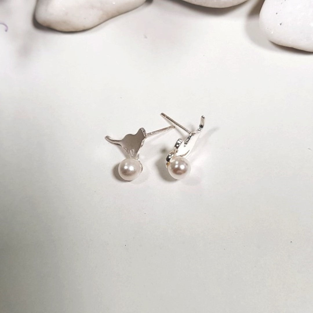 Cat-Shaped-Sterling-Silver-Stud-Earrings- (9)