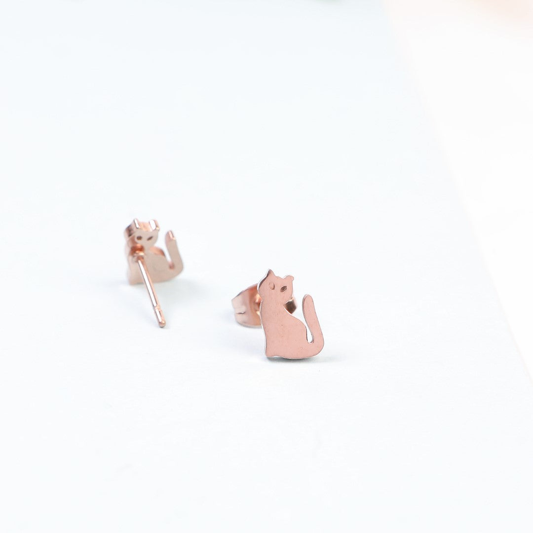 Cute-Cat-Shaped-Stainless-Steel-Stud-Earrings- (5)