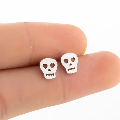 Cute-Skull-Shaped-Stainless-Steel-Stud-Earrings- (14)