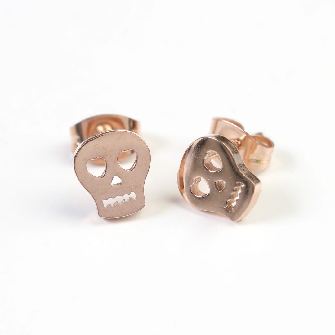 Cute-Skull-Shaped-Stainless-Steel-Stud-Earrings- (18)