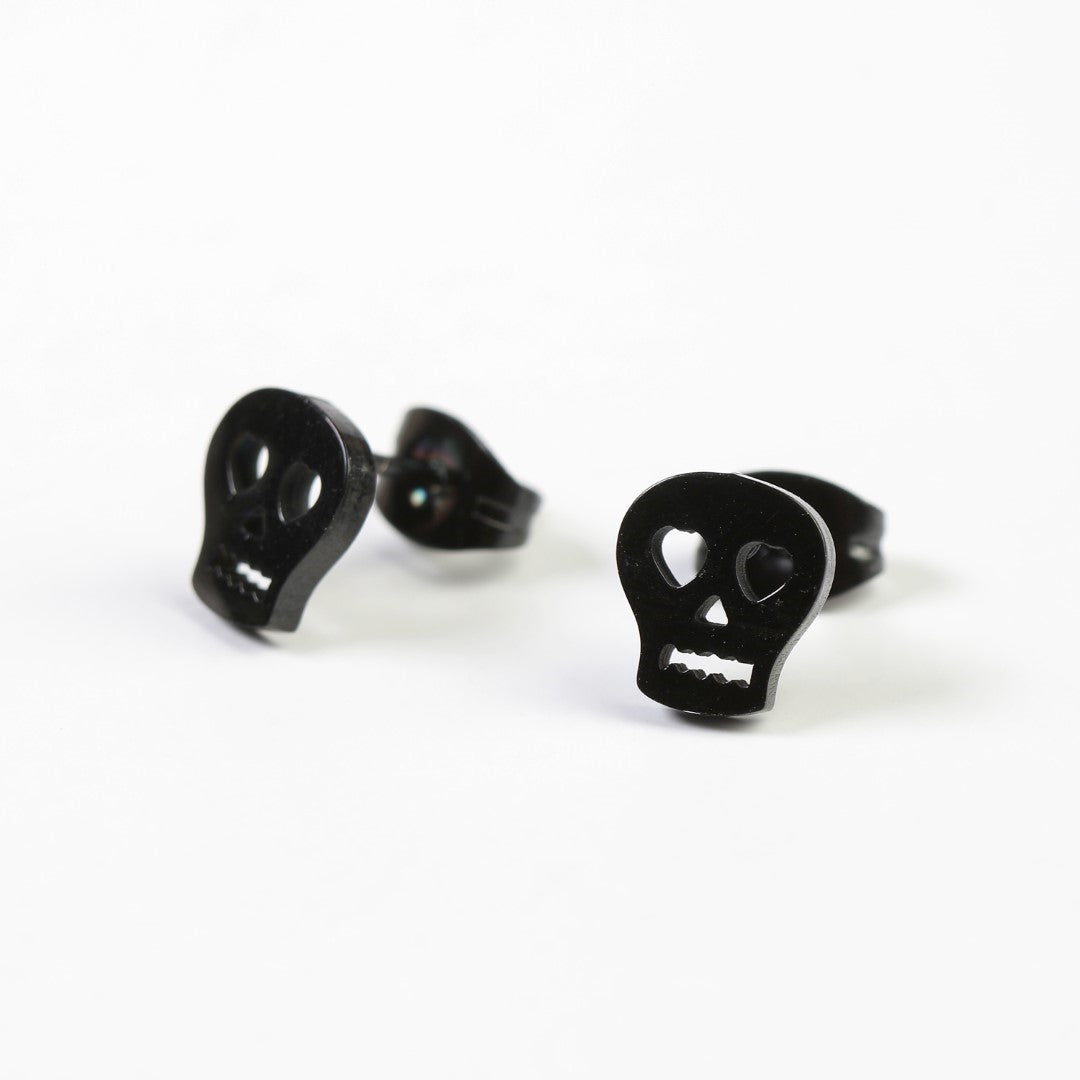 Cute-Skull-Shaped-Stainless-Steel-Stud-Earrings- (27)