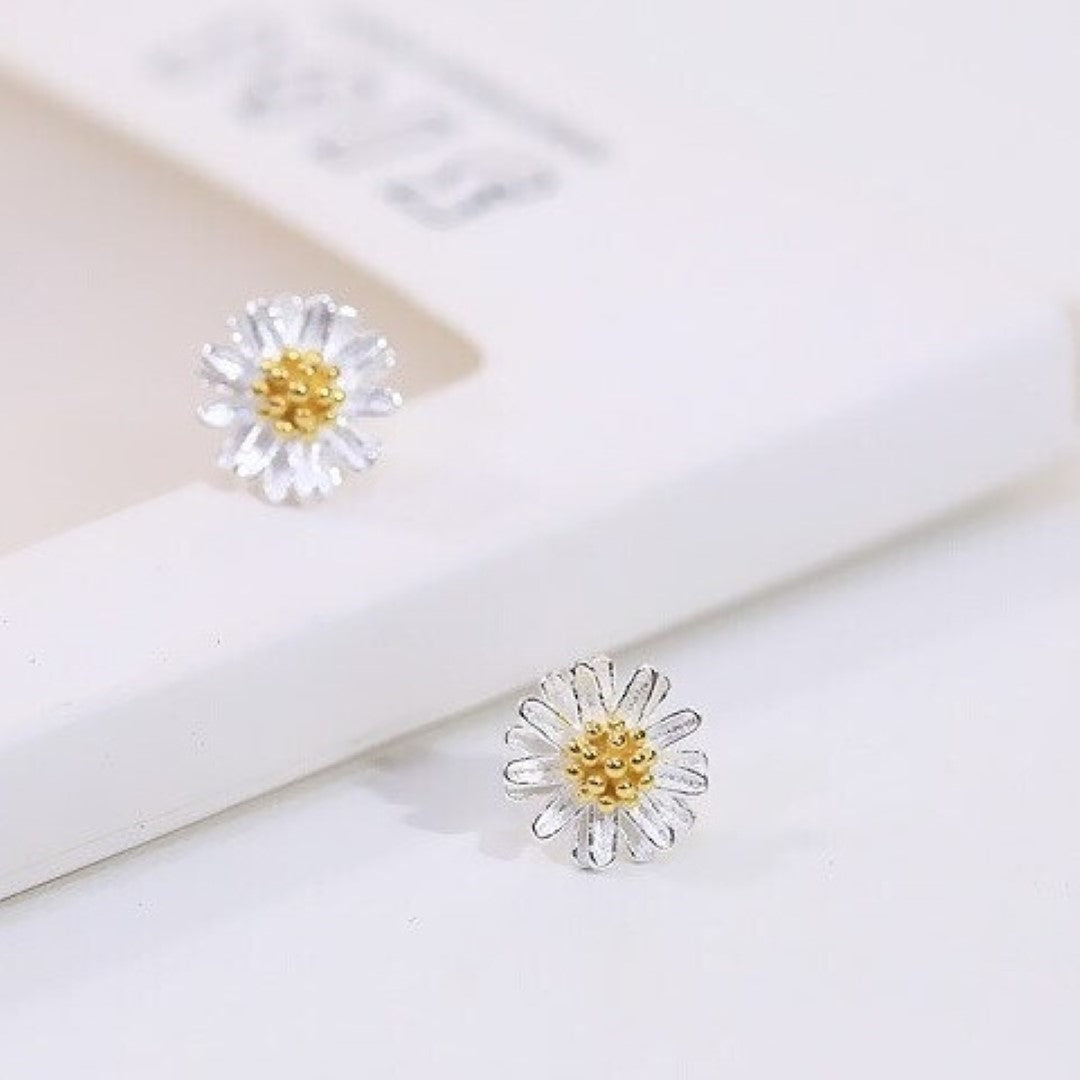 Daisy-Flower-Sterling-Silver-Stud-Earrings- (10)