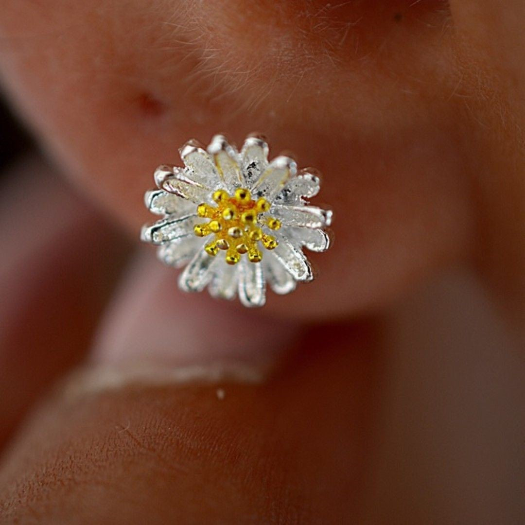 Daisy-Flower-Sterling-Silver-Stud-Earrings- (16)