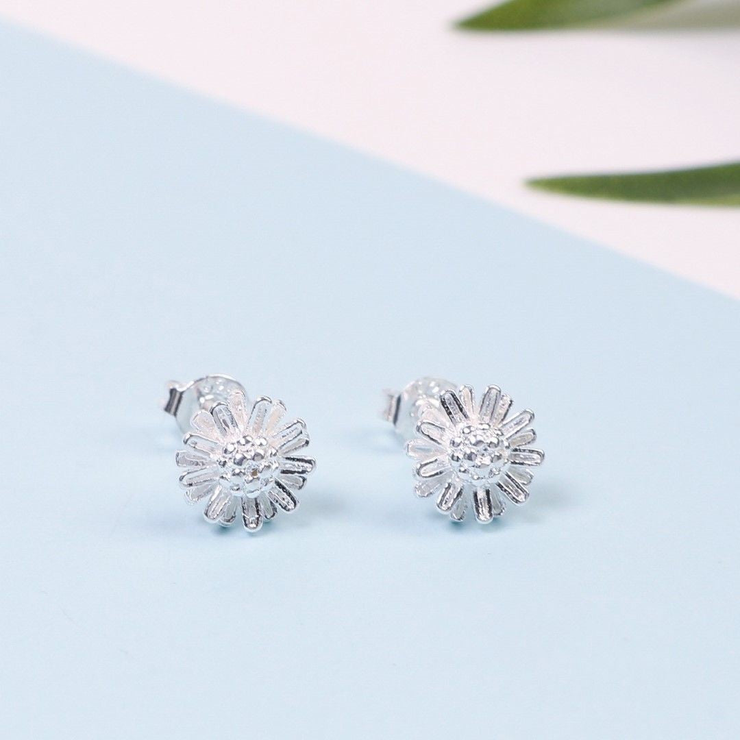 Daisy-Flower-Sterling-Silver-Stud-Earrings- (20)