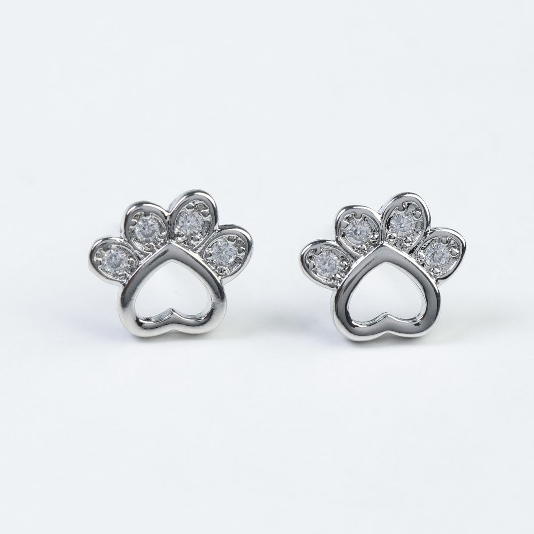 Dog-Paw-Sterling-Silver-Stud-Earrings- (1)