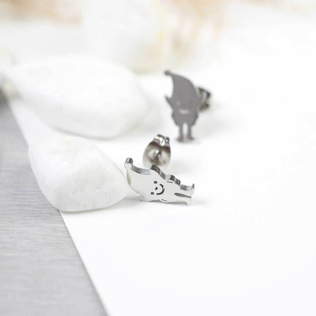 Dwarf-Shaped-Stainless-Steel-Stud-Earrings- (12)