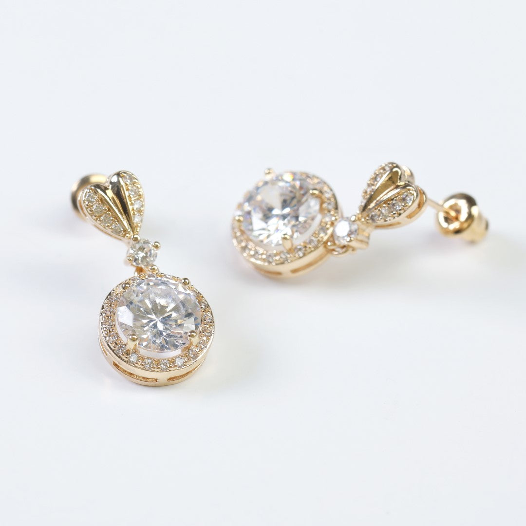 Elegant-Bridal-Cubic-Zirconia-Dangle-Earrings- (1)