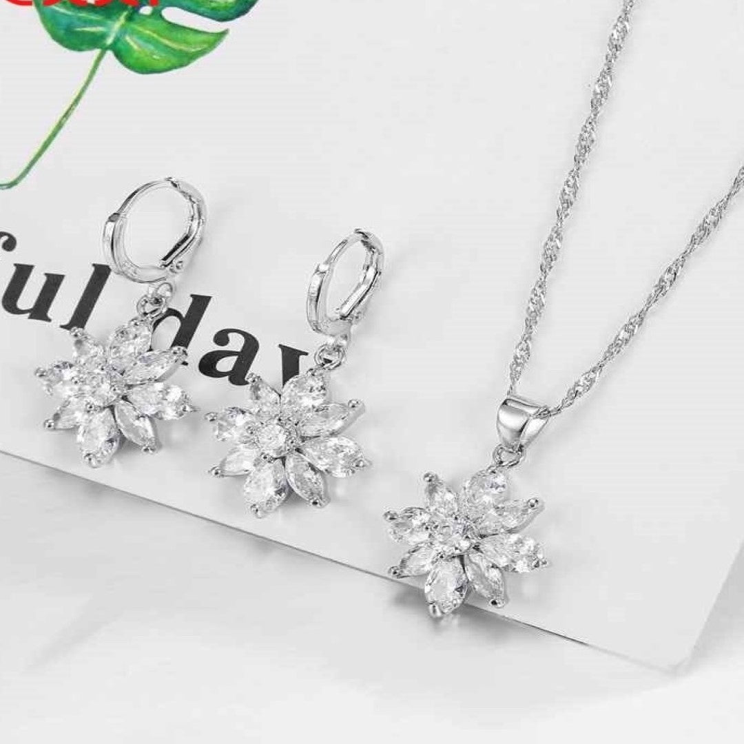 Elegant-Flowers-Sterling-Silver-Jewelry-Set- (9)