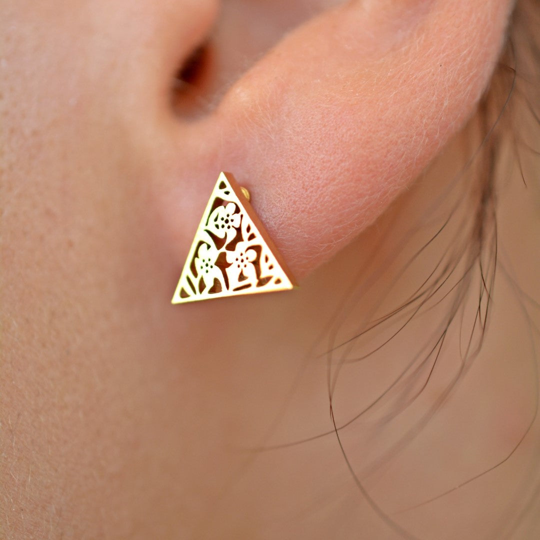 Flower-Triangle-Stainless-Steel-Stud-Earrings- (20)