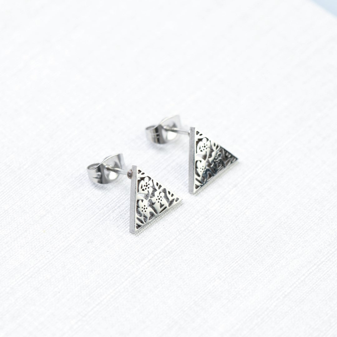 Flower-Triangle-Stainless-Steel-Stud-Earrings- (5)