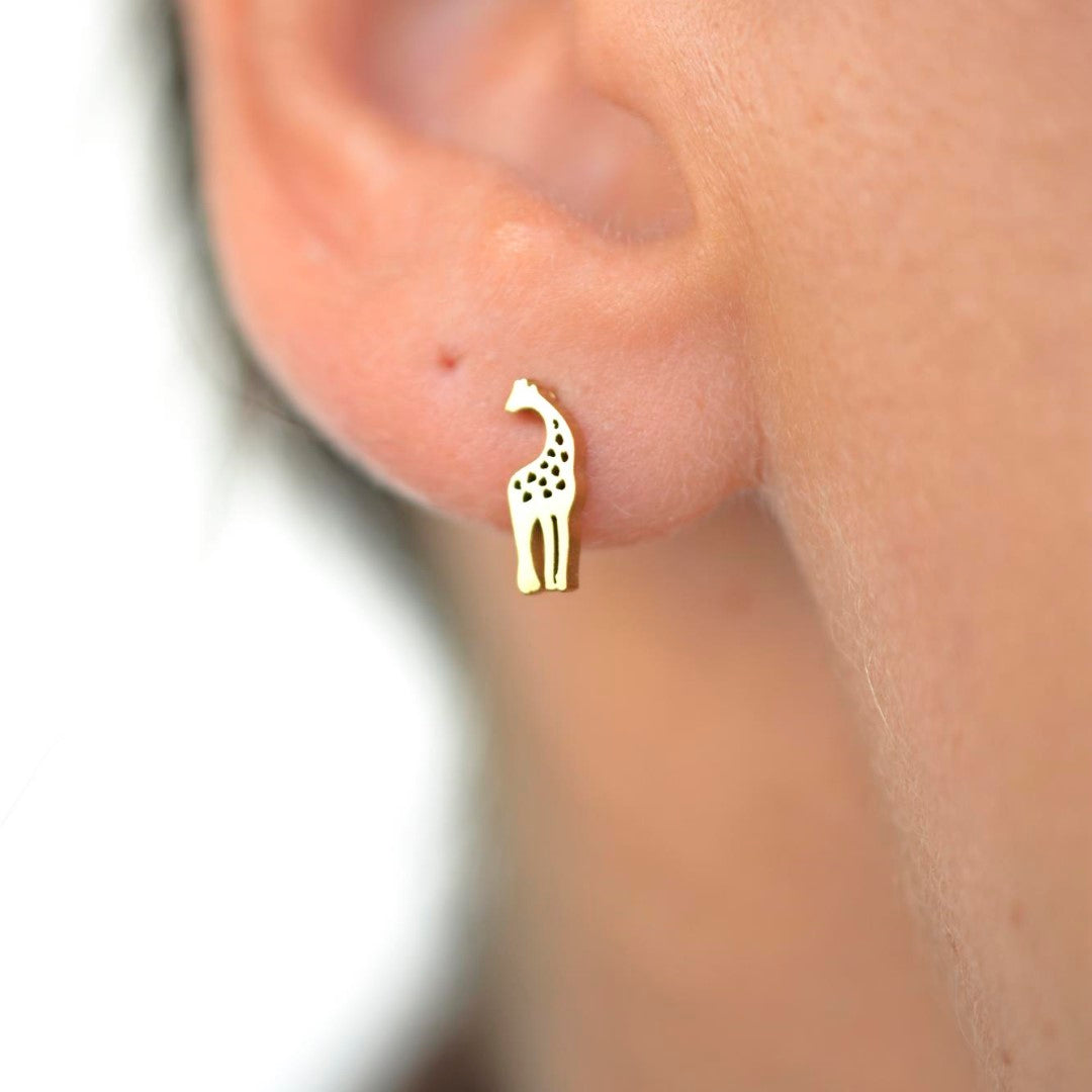 Giraffe-Shaped-Stainless-Steel-Stud-Earrings- (18)