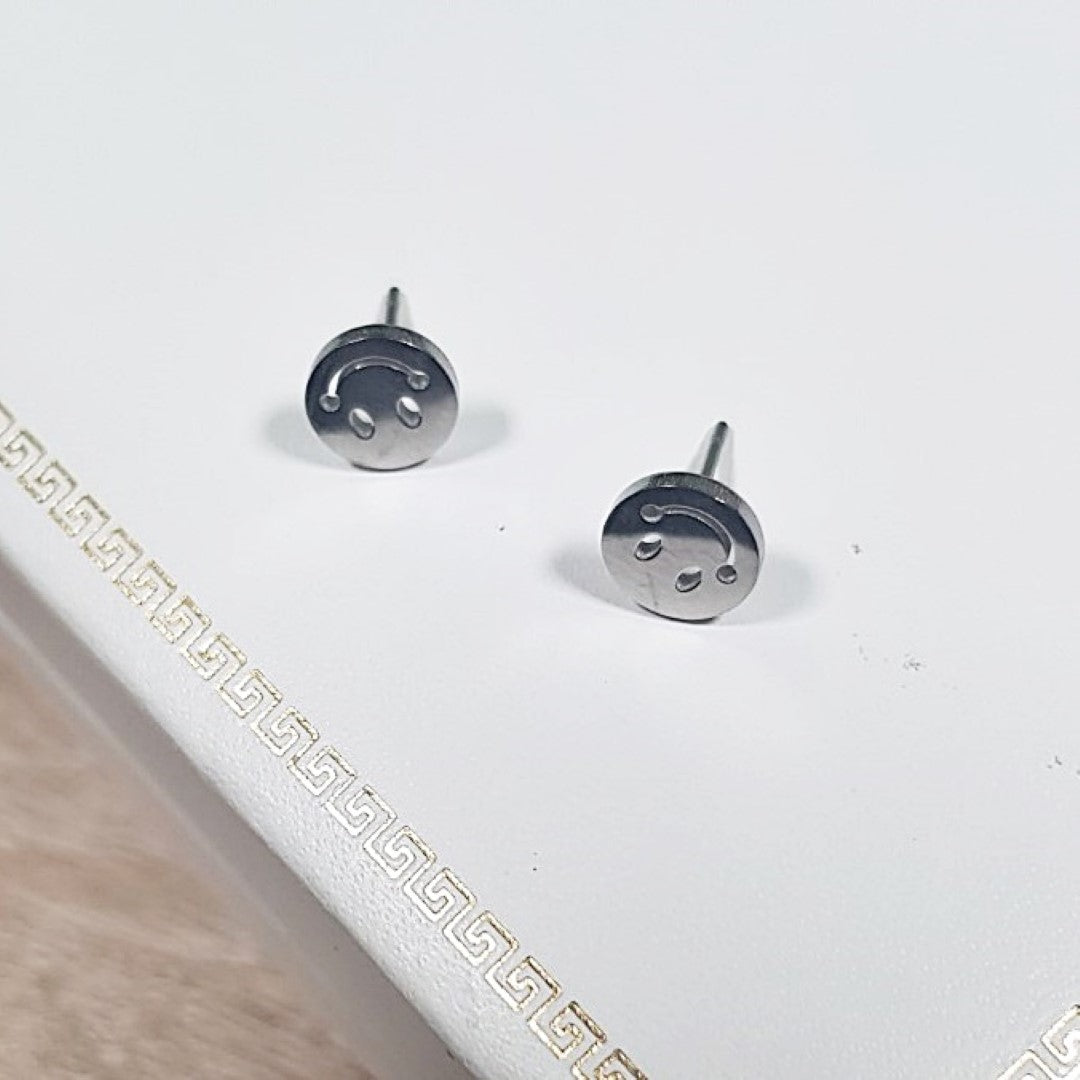 Happy-Face-Stainless-Steel-Stud-Earrings- (19)