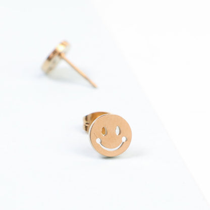 Happy-Face-Stainless-Steel-Stud-Earrings- (4)