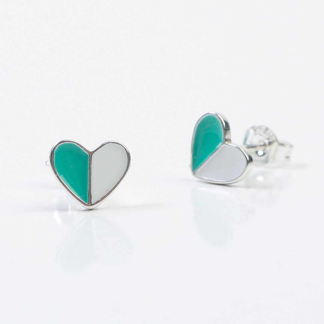 Heart-Shaped-Sterling-Silver-Stud-Earrings- (4)