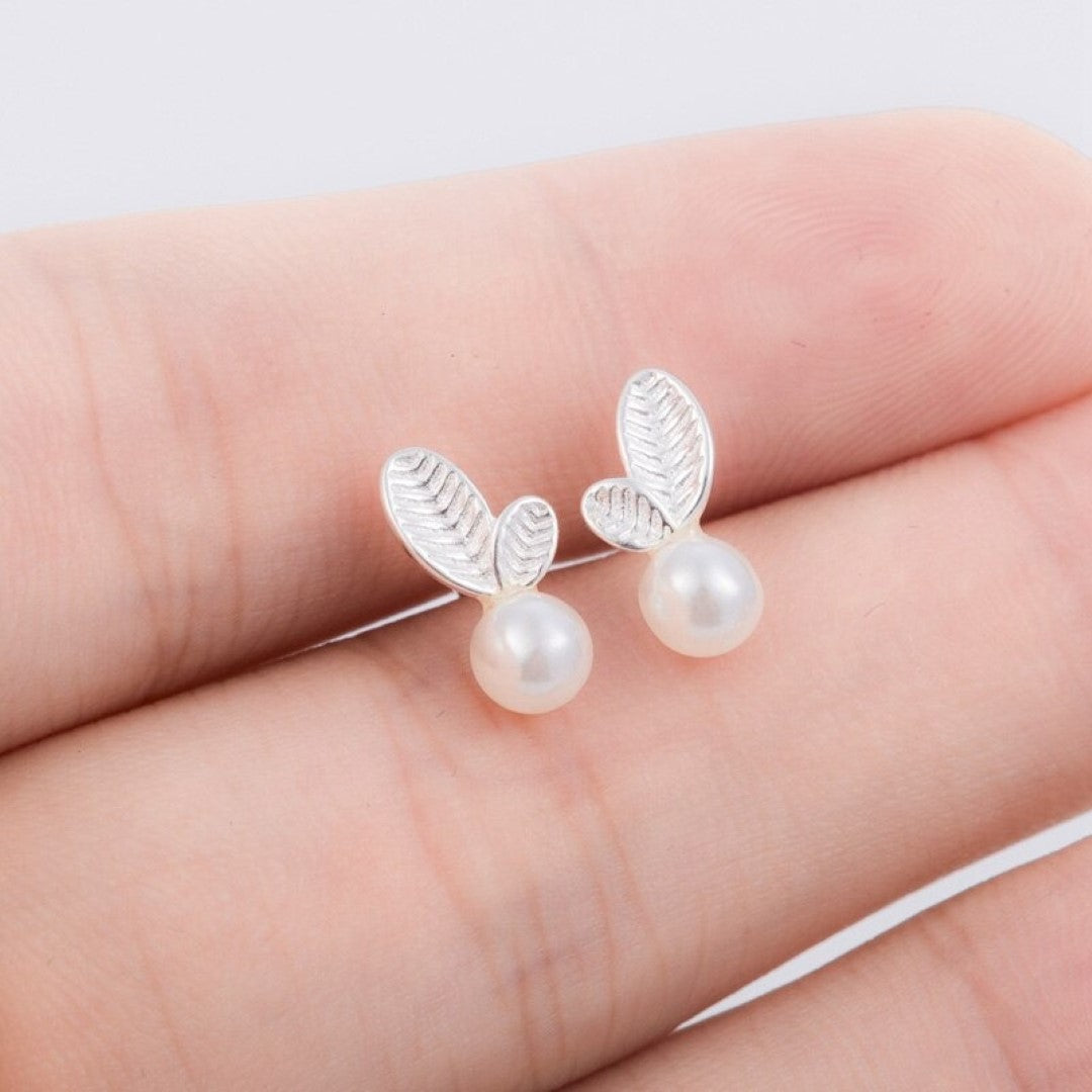 Leaf-Shaped-Sterling-Silver-Stud-Earrings- (17)