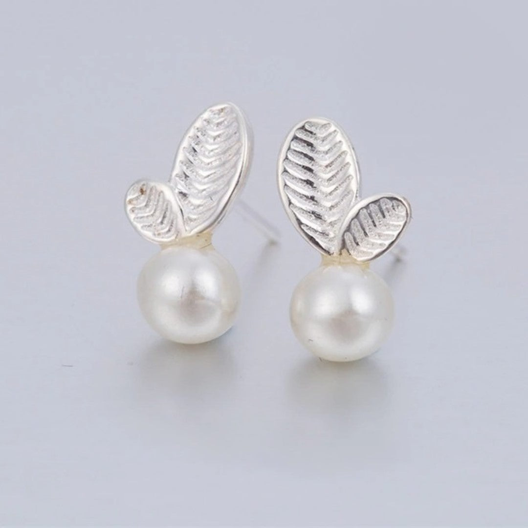 Leaf-Shaped-Sterling-Silver-Stud-Earrings- (5)