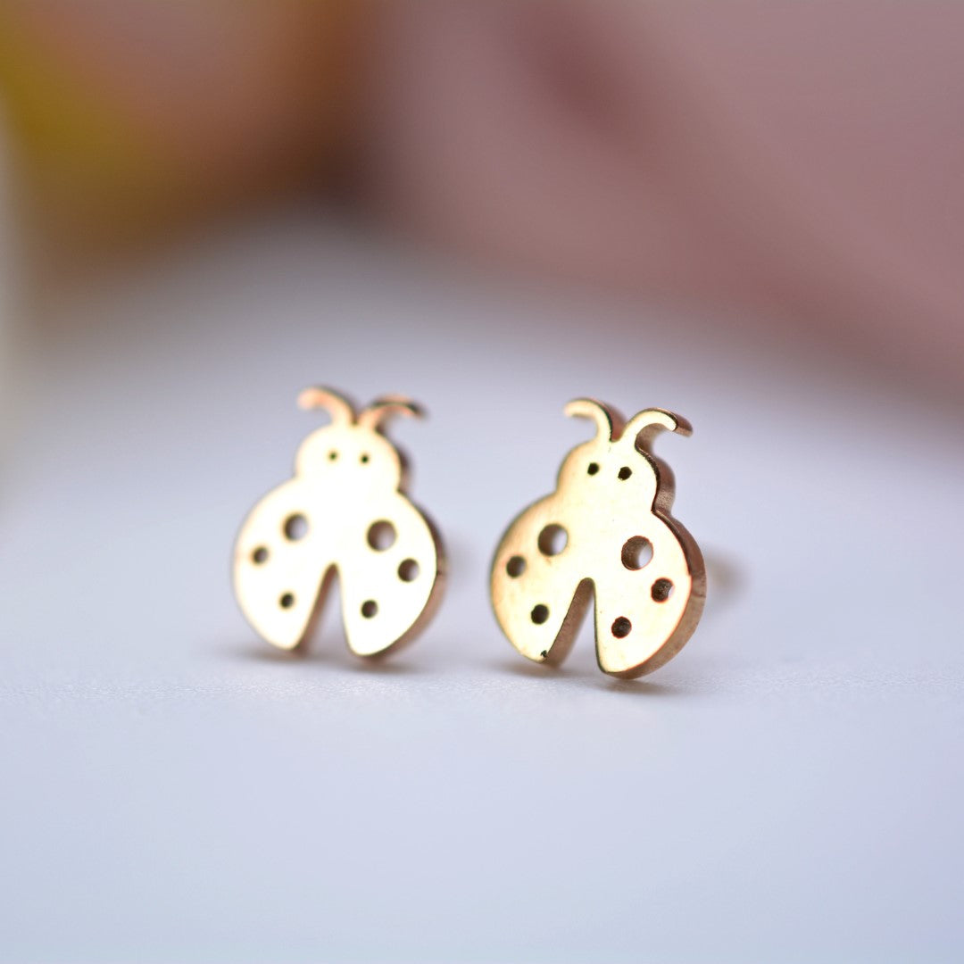 Love-Bug-Shaped-Stainless-Steel-Stud-Earrings- (18)