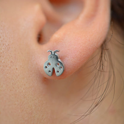 Love-Bug-Shaped-Stainless-Steel-Stud-Earrings- (32)