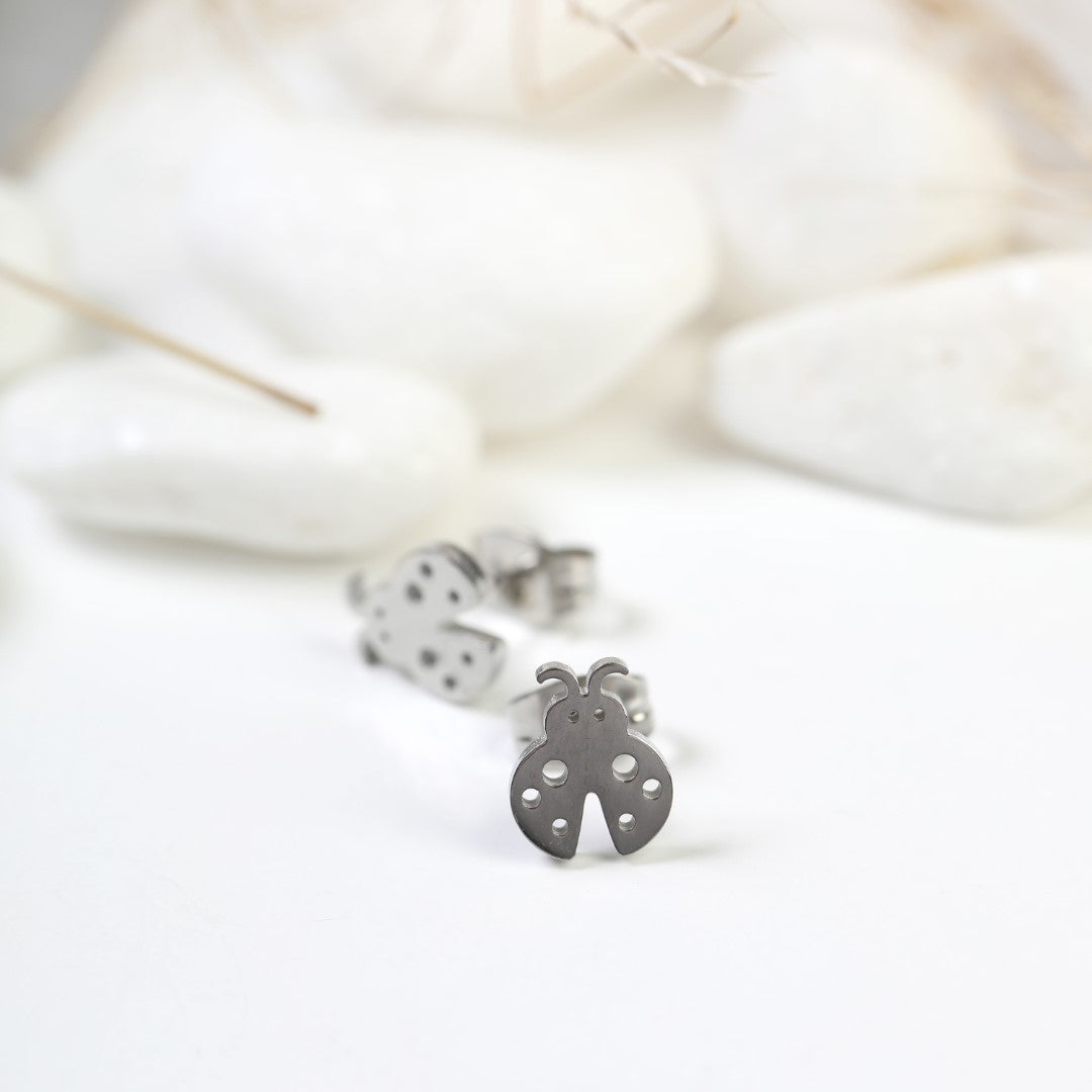 Love-Bug-Shaped-Stainless-Steel-Stud-Earrings- (9)