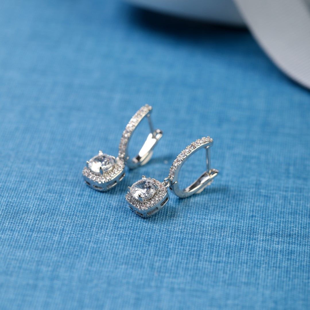 Minimal-Wedding-Cubic-Zirconia-Dangle-Earrings- (3)