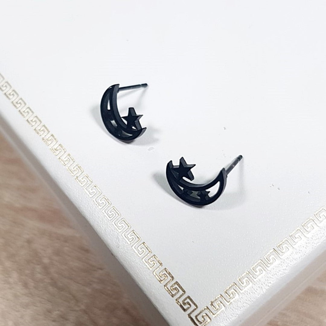 Moon-Shaped-Stainless-Steel-Stud-Earrings- (25)