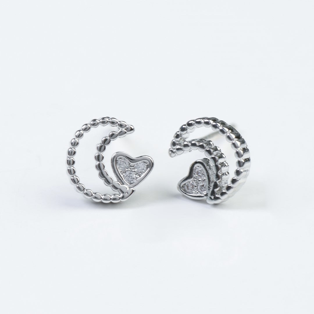 Moon-Shaped-Sterling-Silver-Stud-Earrings- (1)