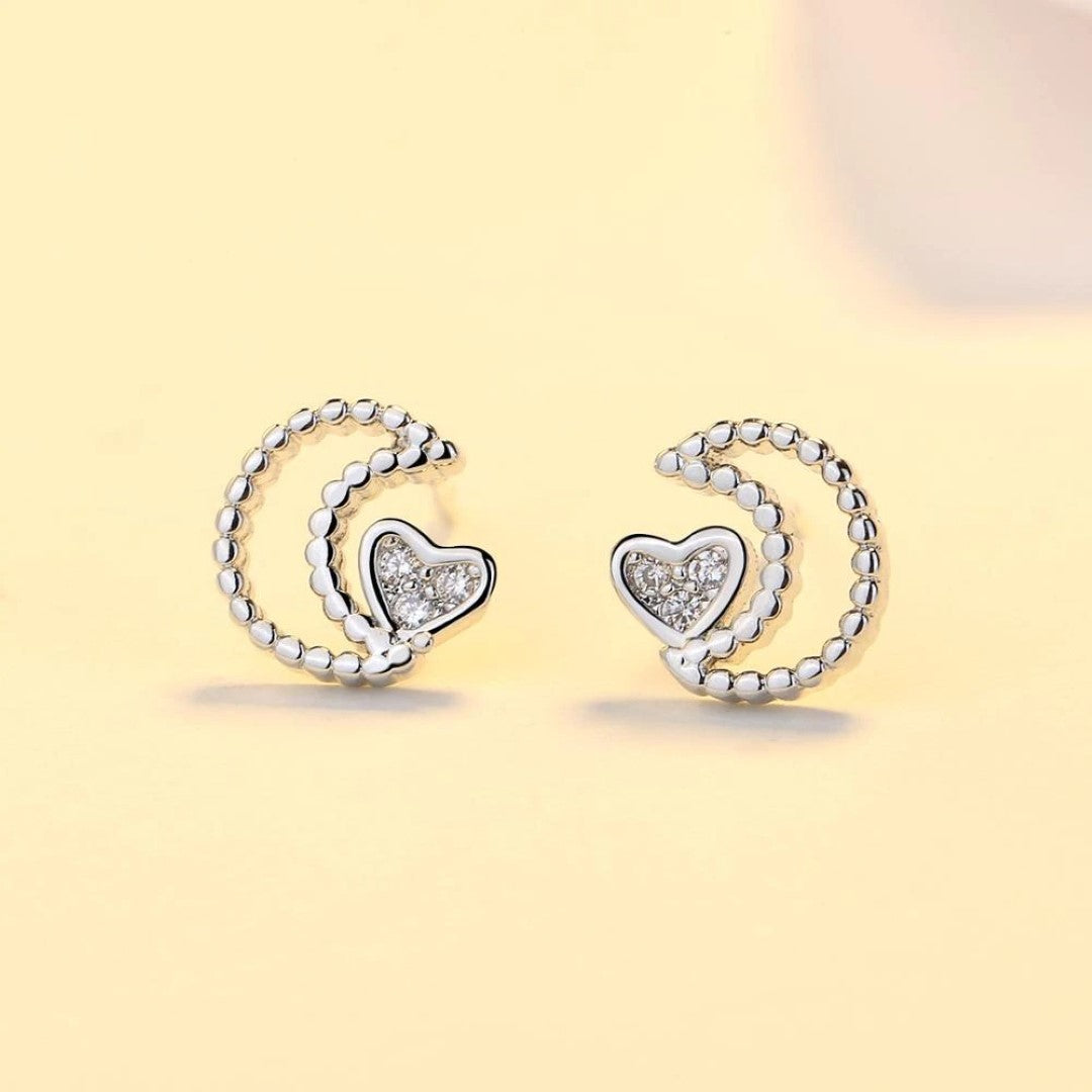 Moon-Shaped-Sterling-Silver-Stud-Earrings- (5)