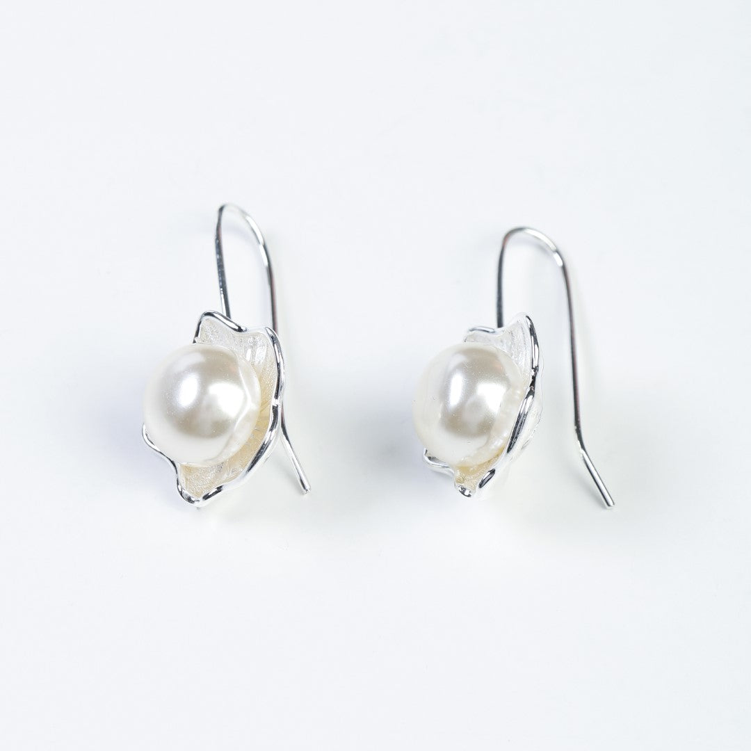 Pearl-And-Flower-Sterling-Silver-Drop-Earrings- (1)