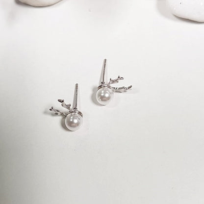 Reindeer-Sterling-Silver-Stud-Earrings- (7)