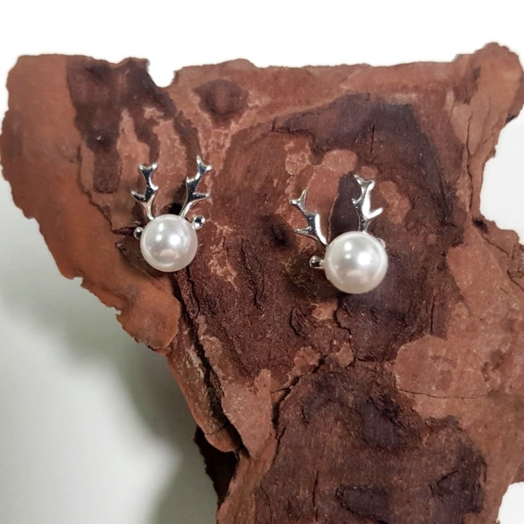 Reindeer-Sterling-Silver-Stud-Earrings- (9)