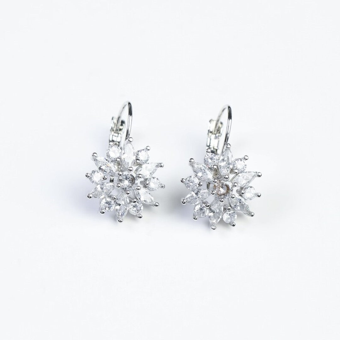 Shiny-Flower-Cubic-Zirconia-Hoop-Earrings- (21)