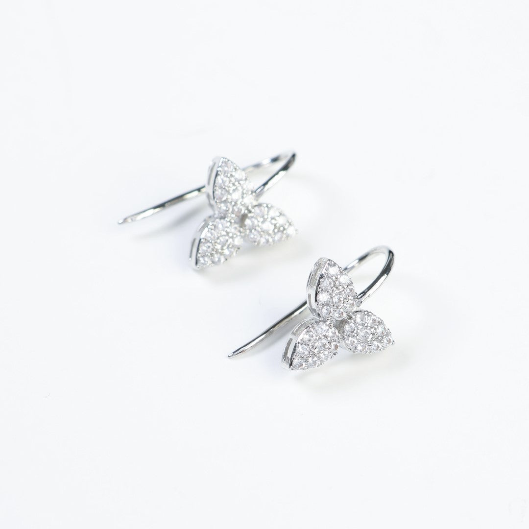 Small-Leaf-Cubic-Zirconia-Wire-Hook-Earrings- (2)