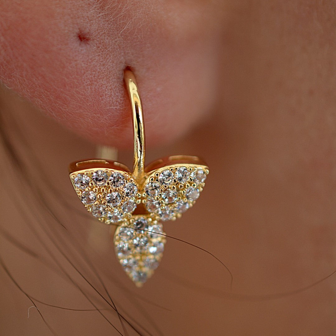 Small-Leaf-Cubic-Zirconia-Wire-Hook-Earrings- (9)