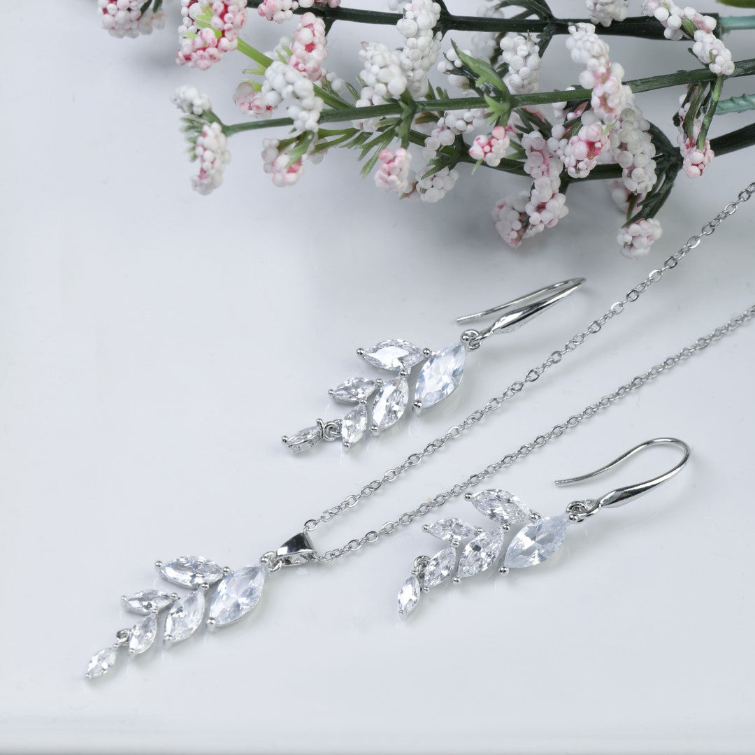 Small-Leaves-Cubic-Zirconia-Jewelry-Set- (3)