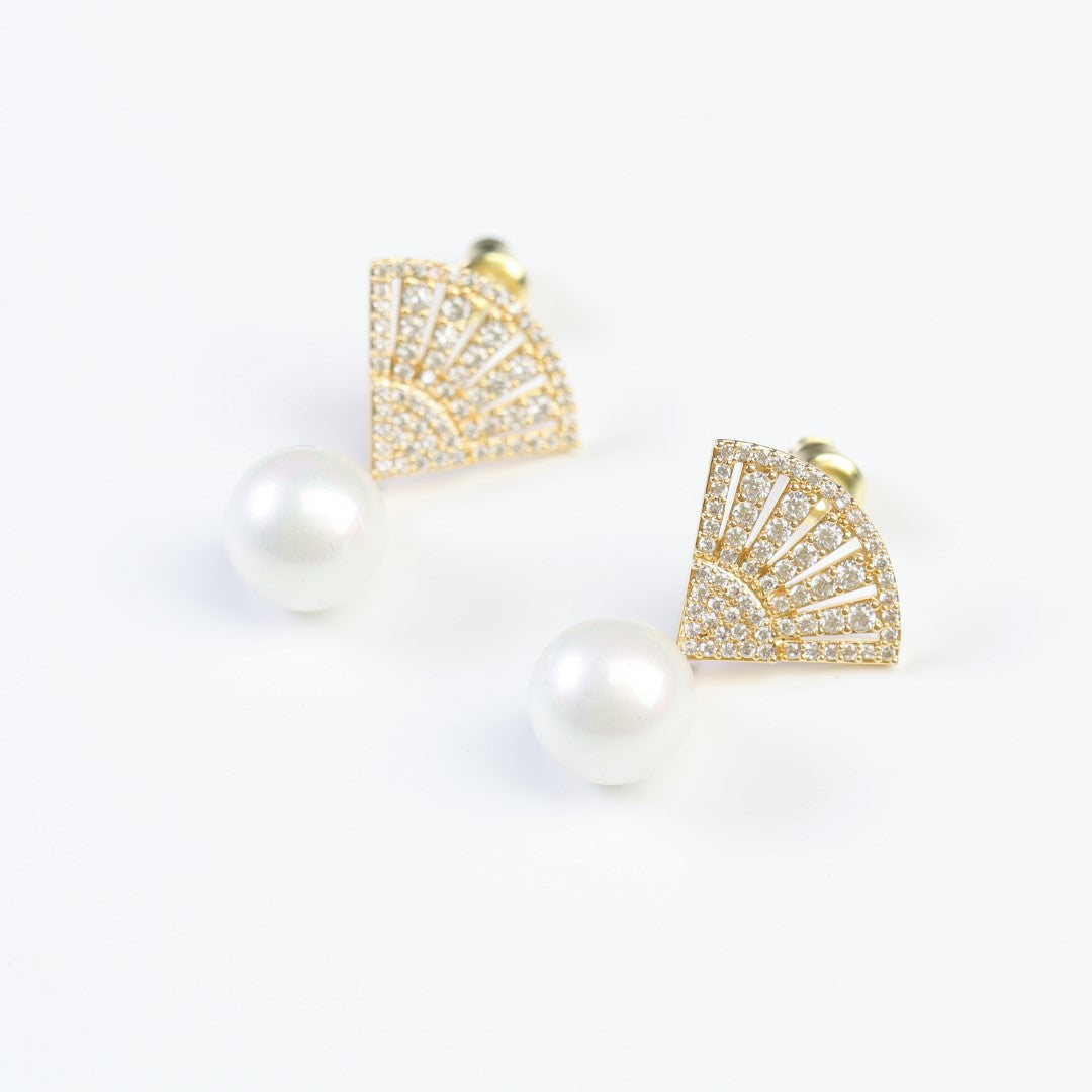 Small-Pearl-Cubic-Zirconia-Dangle-Earrings- (1)