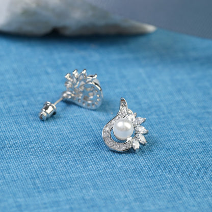 Small-Pearl-Cubic-Zirconia-Stud-Earrings- (4)