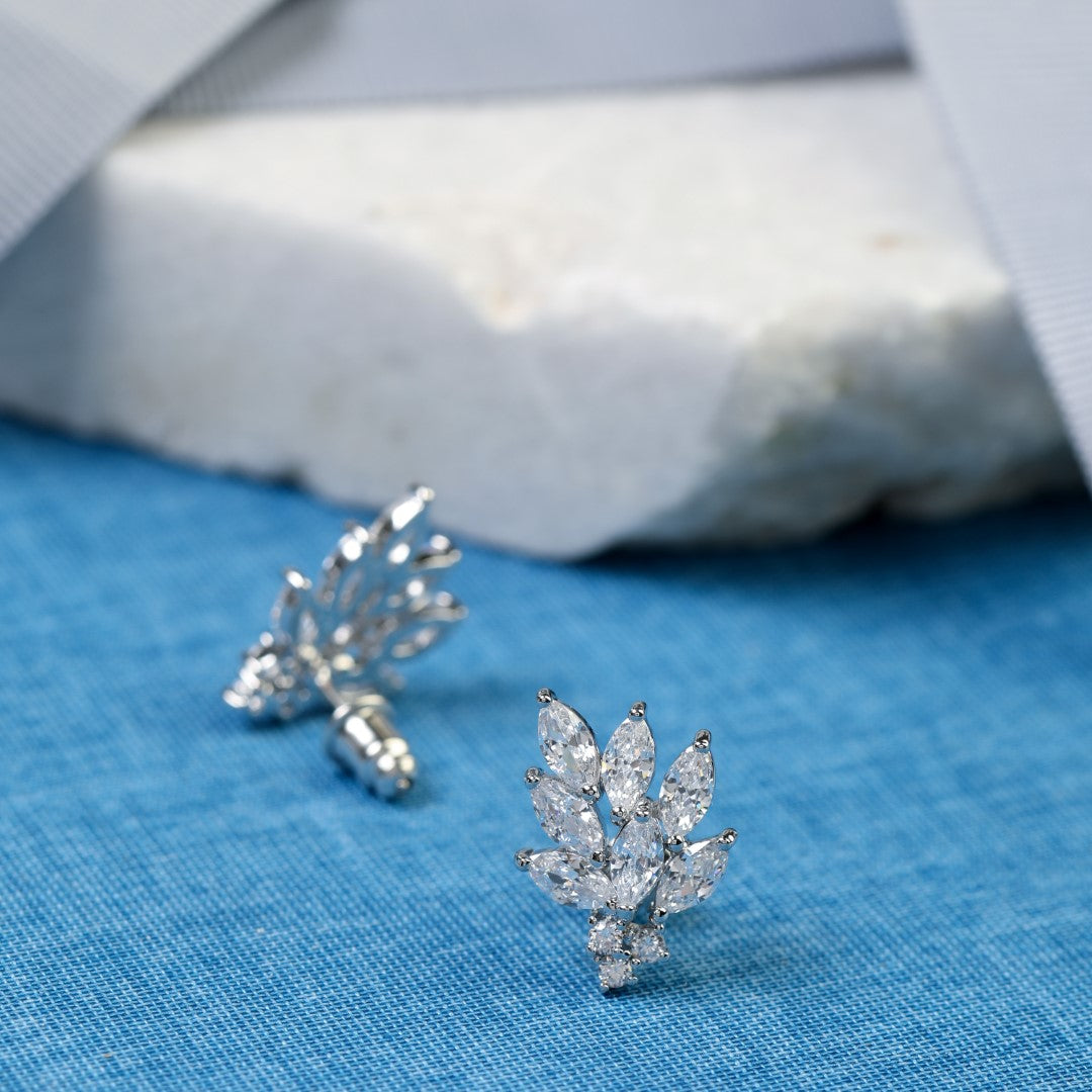 Small-Shiny-Leaf-Cubic-Zirconia-Stud-Earrings- (3)