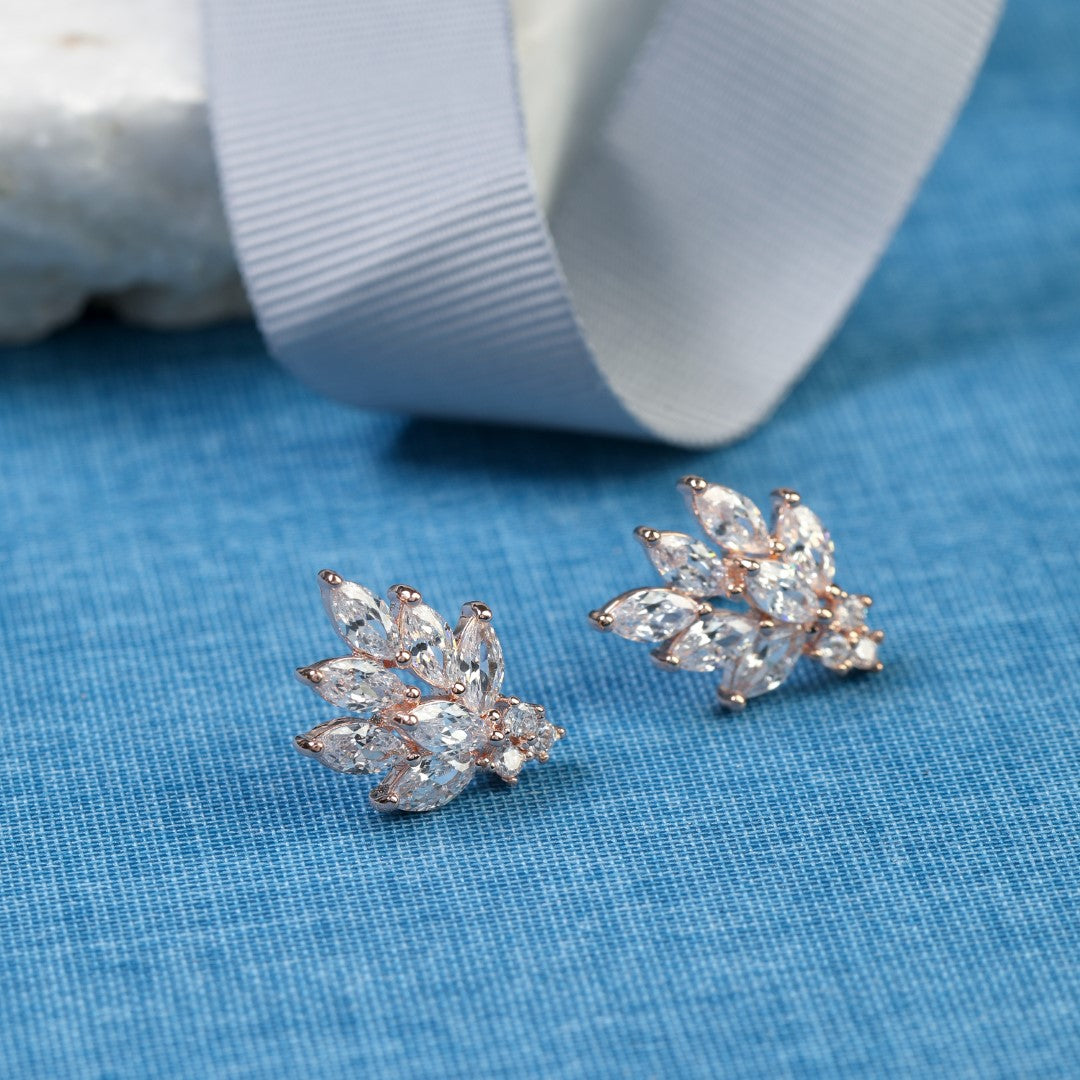 Small-Shiny-Leaf-Cubic-Zirconia-Stud-Earrings- (8)