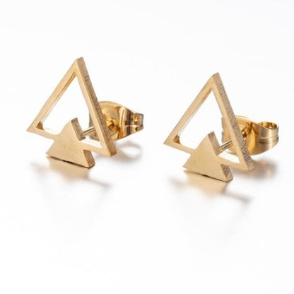 Small-Triangle-Shaped-Stainless-Steel-Stud-Earrings- (21)