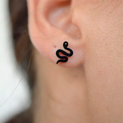 Snake-Shaped-Stainless-Steel-Stud-Earrings- (38)