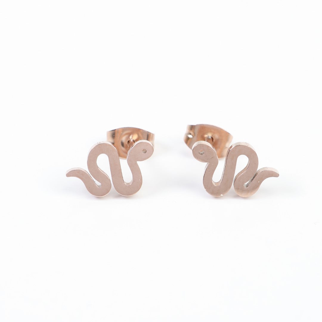 Snake-Shaped-Stainless-Steel-Stud-Earrings- (9)