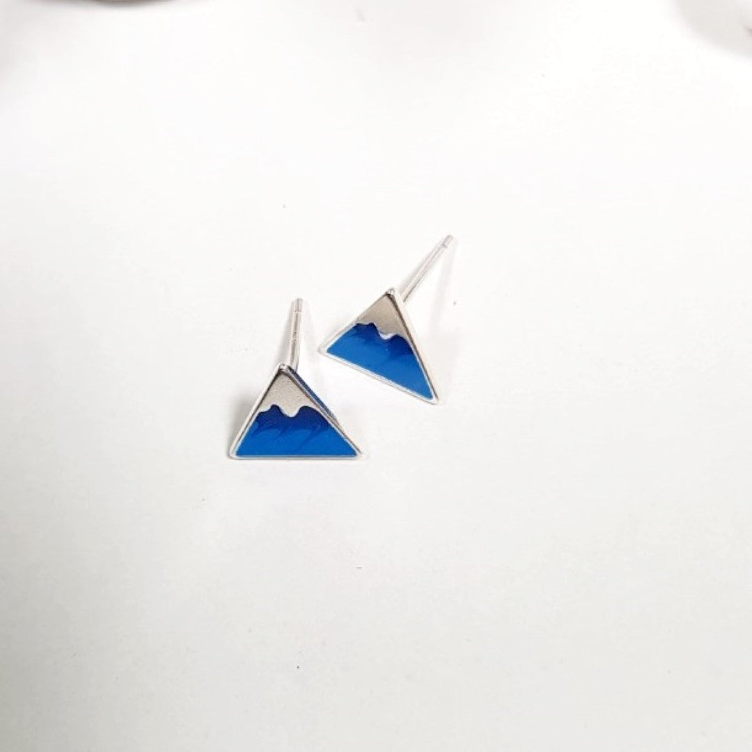 Snowy-Mountain-Shaped-Sterling-Silver-Stud-Earrings- (5)