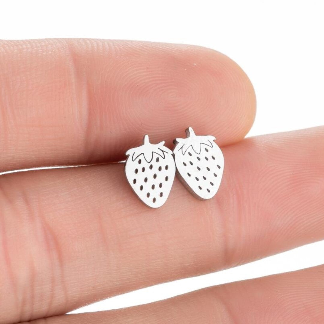 Strawberry-Shaped-Stainless-Steel-Stud-Earrings- (40)