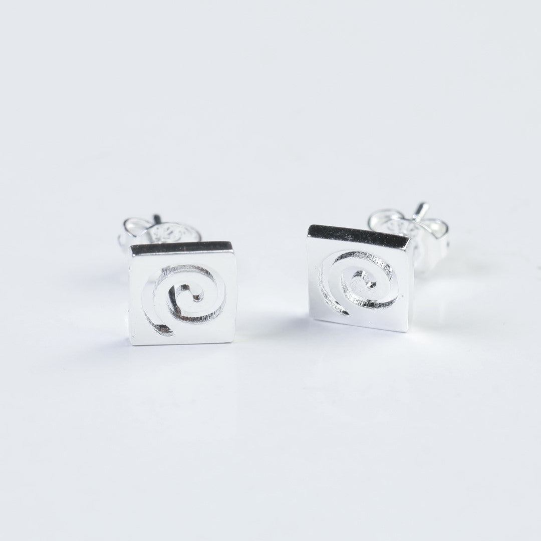 Tiny-Cube-Sterling-Silver-Stud-Earrings- (1)