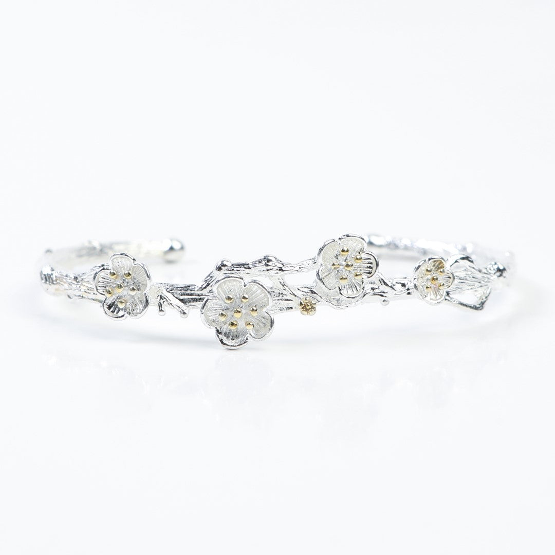 Tiny-Daisy-Flower-Shaped-Sterling-Silver-Open-Bangle-Bracelet- (1)