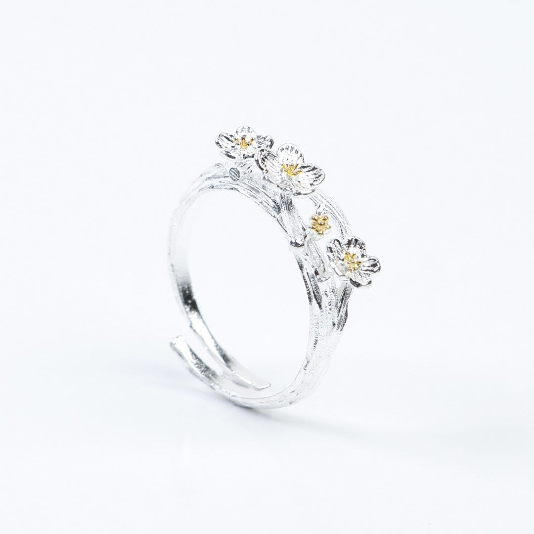 Tiny-Daisy-Flower-Shaped-Sterling-Silver-Ring- (1)