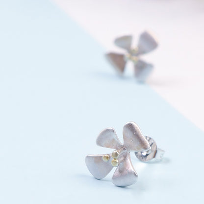 Tiny-Flower-Shaped-Sterling-Silver-Stud-Earrings- (13)